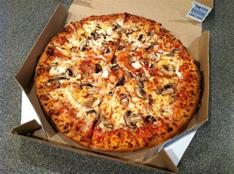 Medium Pan Pizza Picture Of Dominos Pizza Maricopa Tripadvisor