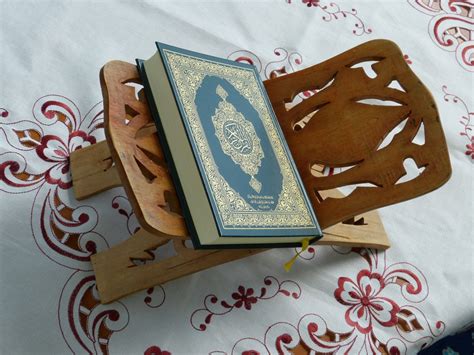 Pihak pondok pesantren darul quran al karim purwokerto mengucapkan rasa terimakasih yang mendalam atas tukar pendapat dan sharing yang diberikan oleh pesantren al lu'lu' wal marjan di akhir presentasi. The Quran Explained - Darul Iman