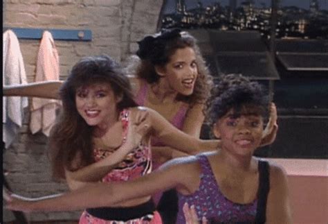 90s Girls Dancing 