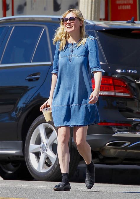 Kirsten Dunst Out And About In Studio City 10062017 Hawtcelebs