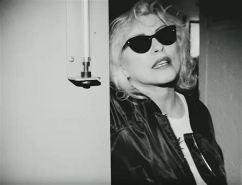 Watch Blondie Debuts Video For ‘long Time — Off Upcoming Album ‘pollinator Slicing Up Eyeballs