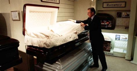 Shocking Things That Funeral Directors Do Behind The Scenes