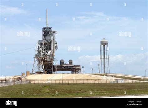 Kennedy Space Center Launch Pad 39a Stock Photo Alamy