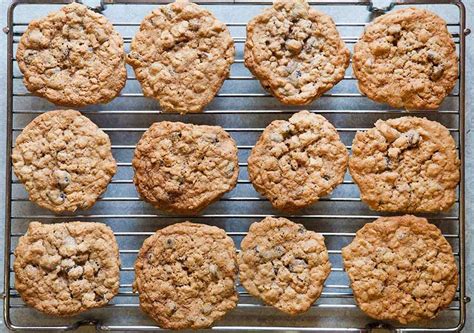 Thinking of raisin filled cookies, i remember years ago, a friend's grandmother used to make little pastry cookies with a raisin filling. Oatmeal Raisin Cookies | Recipe | Cookie recipes oatmeal ...