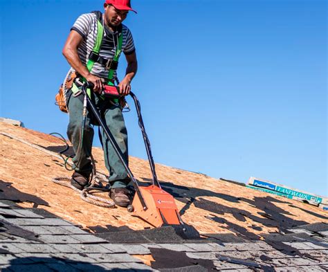 8 Cool Roofing Tools That Boost Productivity