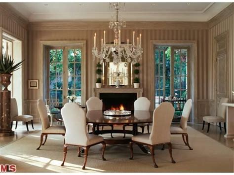 As expected, it is done in red. Dream Dining Room | Dream Home | Pinterest