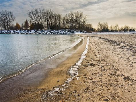 Serving the residents of woodbine park, the beaches triangle and other neighbouring toronto beach areas. Woodbine Beach in Old Toronto, Canada | Sygic Travel