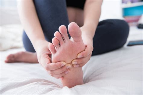 Dureri De Picior Articula Ie Durerea De Picioare Simptome Cauze Si