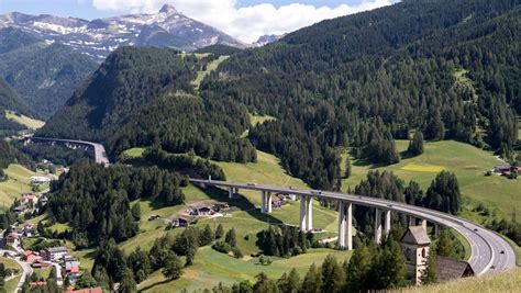 Tirol (Österreich): Was Urlauber über das Fahrverbot ...