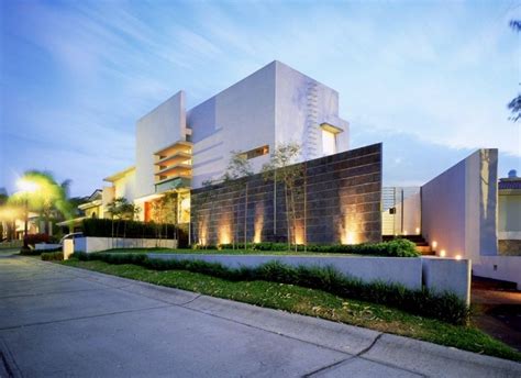 30 Contemporary Home Exterior Design Ideas