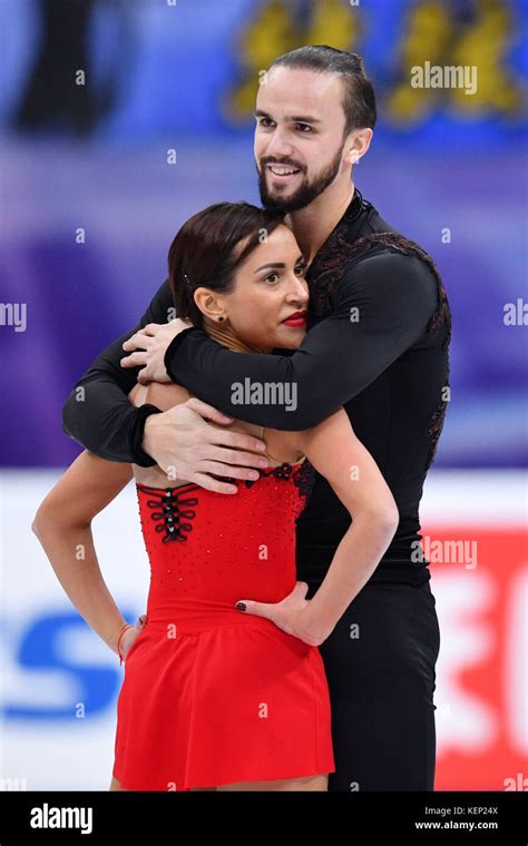 ksenia stolbova and fedor klimov rus october 21 2017 figure skating isu grand prix of