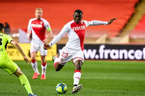 Bad news on wesley fofana's expected leicester city return. Youssouf Fofana : le travailleur de l'ombre - ASM ...