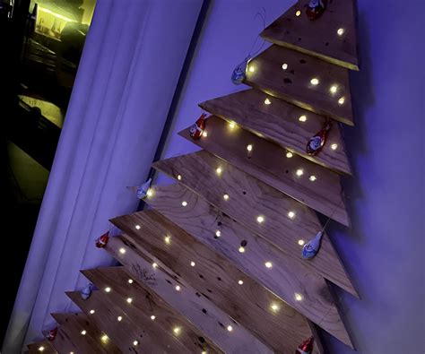 Pallet Christmas Tree With Lights 7 Steps With Pictures