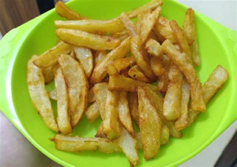 Simpan di kulkas selama 30 menit supaya lebih set. Resep Kentang goreng krispi simpel oleh Ruspita Khoriyah ...