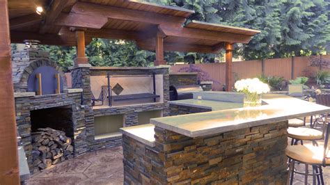 Let's calculate cost data for you. BrickWood Ovens: Outdoor Kitchen with Argentinian Grill ...