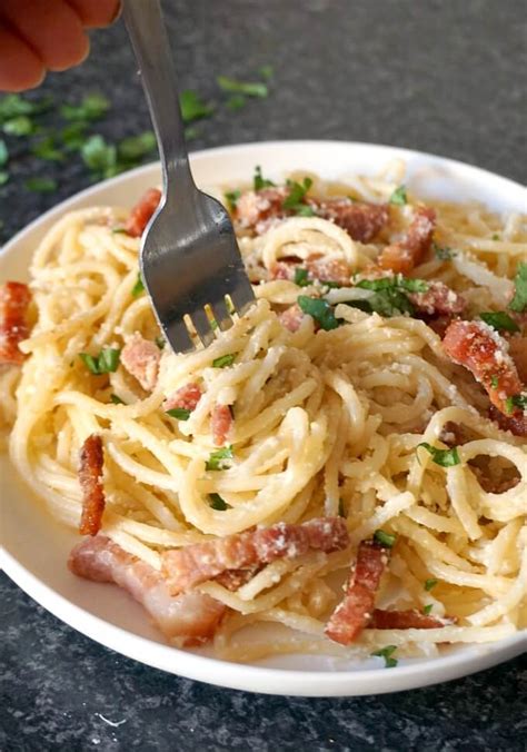 Easy Bacon Carbonara Pasta Recipe My Gorgeous Recipes