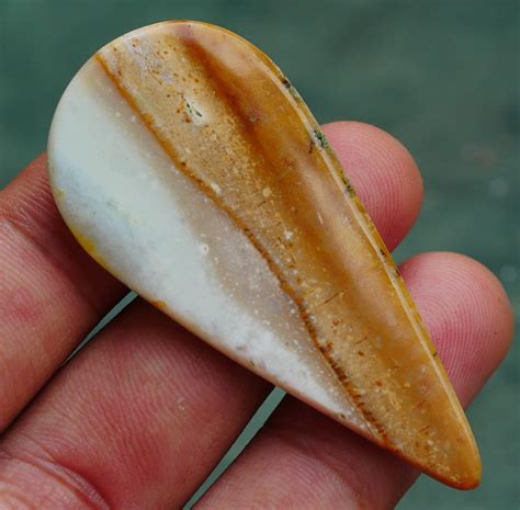 The indonesians called it batu sempur or sempur stone. INDONESIAN PETRIFIED WOOD OPAL AA GRADE 35.55 CRT