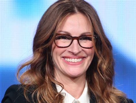 British singer has fat chubby face and plus size figure. Why is Julia Roberts Smiling in These Photos Even Though She Has Nothing in the World to be ...