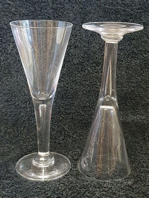 Frank Thrower Wine Glass Danish Modern Crystal Dartington Sharon