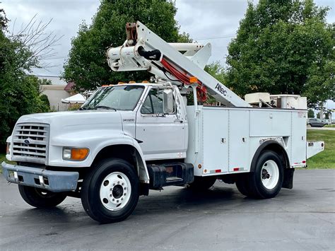 Used 1999 Ford F800 Waltec Ta40 40 Boom With Lift Bucket Low Miles