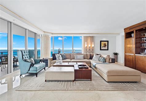 1331 Brickell Bay Dr APT 3811, Miami, FL 33131 | Zillow