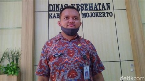 Hal ini dikarenakan, meski mengaku isolasi mandiri warga di sejumlah wilayah justru masih saja membandel ke luar rumah dan sebagainya. Positif Corona, Ini yang Dilakukan Ketua Tim Tracing ...