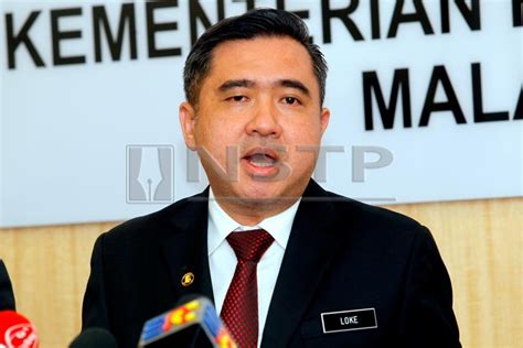 Of course, loke had to qualify this rather constructive idea with the usual personal opinion. Nahas 2 tren tidak sepatutnya berlaku - Anthony Loke | Kes ...