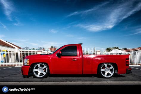 22 Chevy 1500 Ss Truck Wheels And Silver Oem Replica Rims On 2011