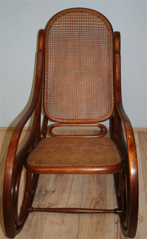 The bentwood chair hire specialists. Thonet Bentwood Rocking Chair No.4 - Antiques Atlas