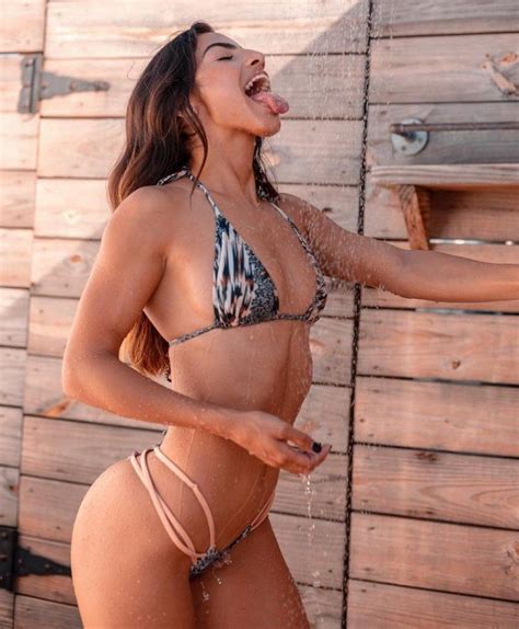 Facebook Bikini Shots Tongues Hot Sex Picture