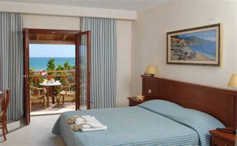 Features and services of cactus beach. Cactus Beach Hotel, Stalis, Crete, Greece. Book Cactus ...
