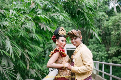 / check spelling or type a new query. Blogspot Foto Prawedding Jawa / Prewedding : Foto pre wedding dengan latar kepadatan terminal ...
