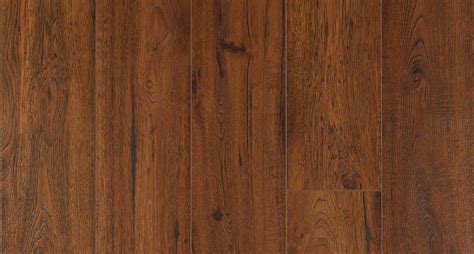 Textured 1 Strip Plank Cambridge Amber Oak Pergo Max Laminate Flooring