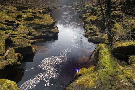 Hover over the icons to view the details. The Bolton Strid (unknown depth, 100% fatality rate) (With images) | Vacation places, England ...