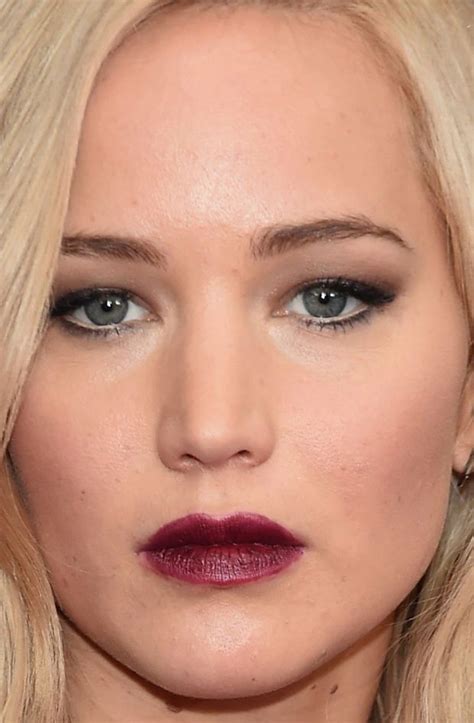 Close Up Of Jennifer Lawrence At The 2015 New York Premiere Of The