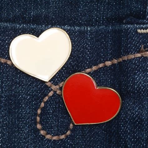 Love Is In The Air Heart Pin Two Hearts Vintage Pins Lapel Pins