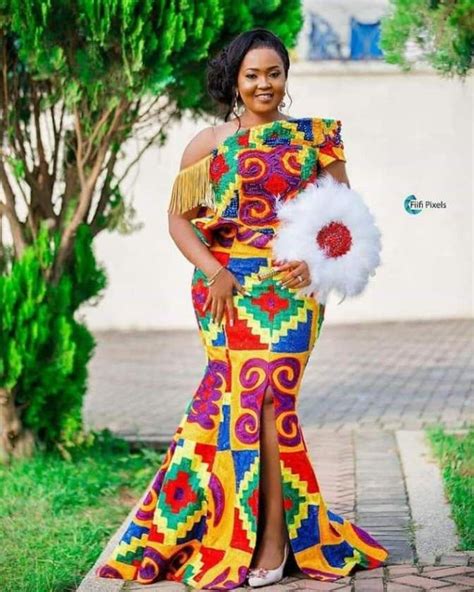 Clipkulture 20 Elegant Brides In Kente Styles For Engagement African Fashion Kente Styles