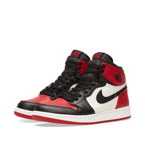The shoe's outlaw status remained, making it a constantly and. Nike Air Jordan 1 Retro High OG GS Red, Black & White | END.