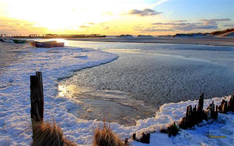 Hd Sventoji River Lithuania In Winter Wallpaper Download Free 54592
