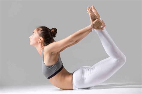5 Postures De Yoga Pour Tonifier La Colonne Vertébrale Bio Conseil