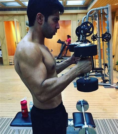 Varun dhawan, 24 апреля 1987 • 33 года. Varun Dhawan's Instagram pictures are giving us major ...