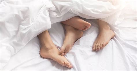 Scientists Reveal How Often Normal Couples Have Sex And For How Long Cambridgeshire Live