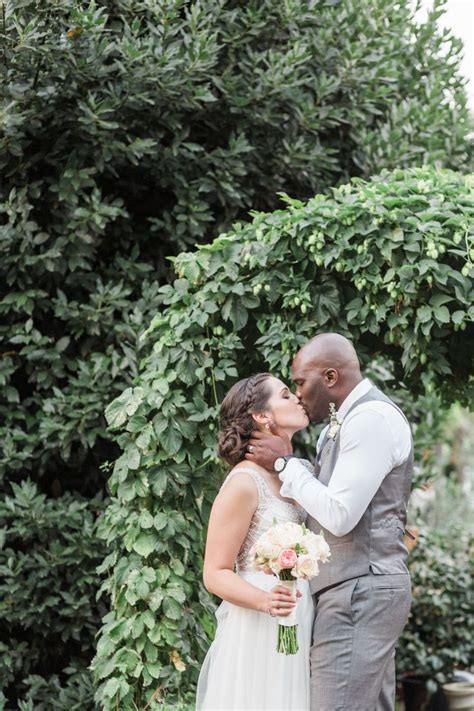 A Red Ridge Farms Oregon Wedding — The Overwhelmed Bride Wedding Blog Socal Wedding Planner