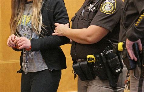 Competency Hearings Scheduled For Girls Accused In Slender Man Stabbing