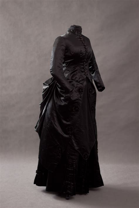 Black Silk Mourning Dress Circa 1875 1880 The Museum Of Historical