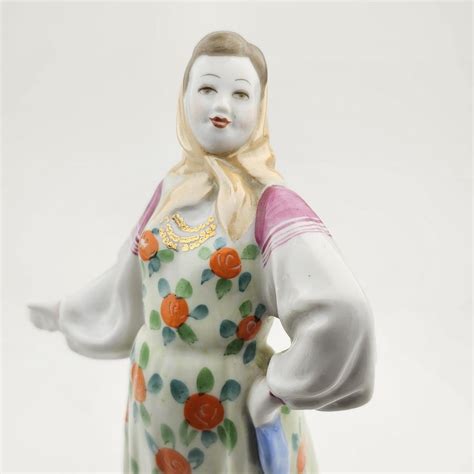 Dulevosoviet Russian Porcelain Figure Of Women Etsy