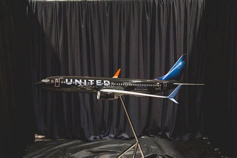 united airlines reveals new “star wars the rise of skywalker” themed aircraft and giveaway