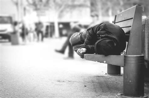Gov Ron Desantis Backs Legislation Cracking Down On Homeless