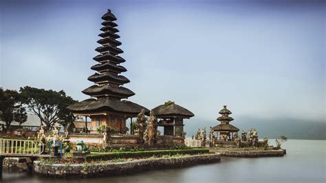 Download Temple Bali Indonesia Religious Pura Ulun Danu Bratan Hd Wallpaper