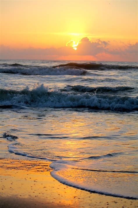 A New Day Sunrise South Padre Islandtx Photo By Luzacruz Seascape
